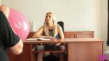 832 The Job Interview
