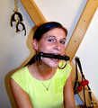 In Bondage und Bit-gagged