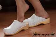 weiße Berkemann Clogs