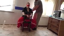 Ginger chair tied 1/2