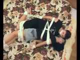 Marvita und Rozanka - Sensationelle Bondage mit niedlichen europäischen Schönheiten (video)