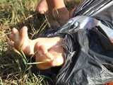 [From archive] Dana & Jenya - Trashbag racing 04