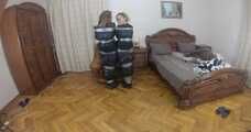 Kamilla and Talika06 - Both trash bag packed (BTS video)