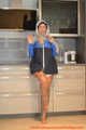 Sexy Francine in Lack Sportshorts (Sprinter) und Lacktop + Regenjacke (Exclusive Sportkleidung)