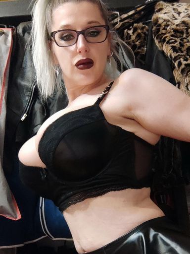 Selfietime Leather and  nylons