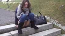 119007 Donna-Jo Pees Down The Park Steps