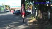 095005 Denise Pees In A Car Lot