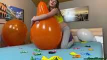 nail and sit2pop your qualatex balloons
