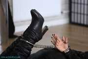 Irish 8 hogtied in leather