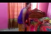 Fara looted at home