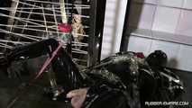 Lady Lilith - Rubbertoy wird ungespritzt weggeschlossen