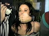 28 Yr OLDS K1DNAP RANSOM CALL & TAPES, GAGS & HANDCUFFS HERSELF (D24-4)