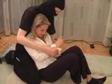 Gina+Tatjana helpless