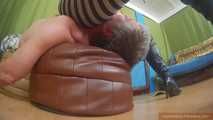 Julia-Eva: Neck-bendinig and windpipe-crushing