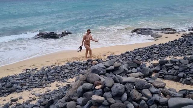PEEPING TOM ALARM!!! Tourist films me naked at the beach! 