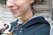 Tight neckcuffed