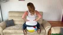 trying to sit2pop and using the heels to destroy beach balls