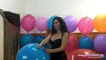 Madame en rouge 30