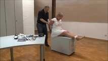 Paula - Hochsicherheitsgefangene im Büro Teil 4 von 9