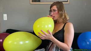 sexy Blow2pop four 12inch and one U12 in bra