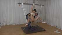 Suspension with spread legs  2 of 2