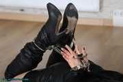 Irish 8 hogtied in leather