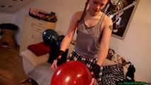 [new girl] dangerous girl with highheels and sitpops