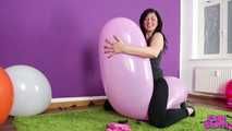 445 her butt can do it