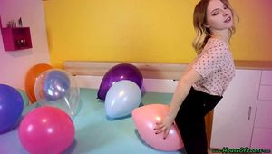 sitpopping ten U14 and U16 balloons