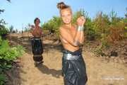 Dana and La Pulya - Bag racing BTS