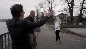 STRASSENFLIRTS 87 Lara CumKitten