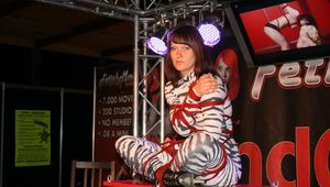 2 New Hard Challenges For Yvette Costeau