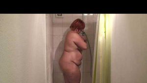 Mit der Klobürste...