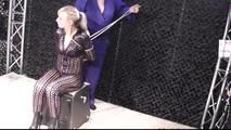 Dany Blonde Escape Challenge