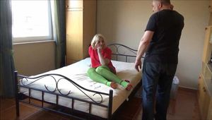 Vicky - Fessel mich 4 Teil 1 von 2