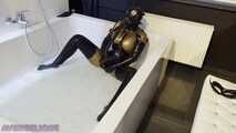 rubberbitch in latex happiness