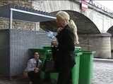 016078 Eve Is Spotted Taking A Pee Beside The bins