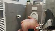 The toilet sponge mouth