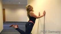 "Under german roofs" - A sexy blonde with a hot Spandex trouser in Jeans style