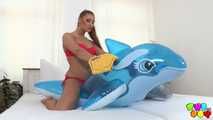 370 Is Thalia ready for the summer?