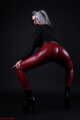 Berry Asstight Pants