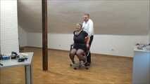 Mara - New prisoner in the office Teil 3 von 8
