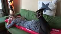 288 Steffi home alone