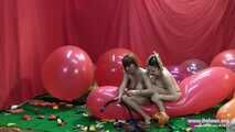 Lisa & Pamela 08