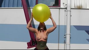 Topless outdoor blowing