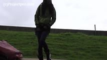 078032 Rachel Evans Pees Off The Farm Trailer
