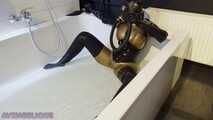 rubberbitch in latex happiness
