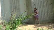 Bella - Strip and blow