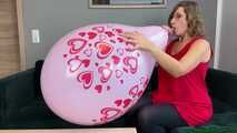 Blow2Pop pink Q24 hearts with mouthpiece