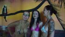 3 CUNTS IN PUBLIC BATH